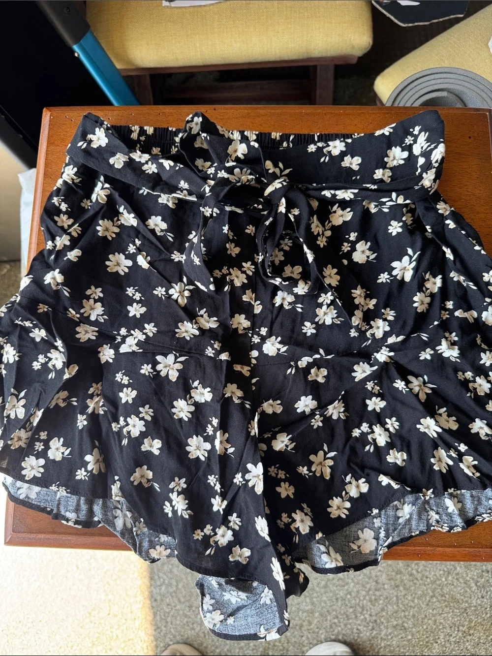 Lush Black Floral Tie-Waist Skort